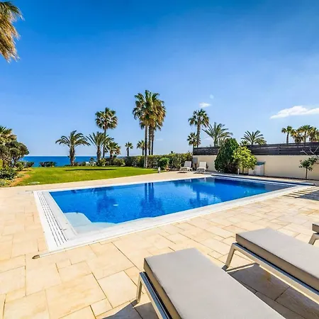 Villa Royal Paralímni